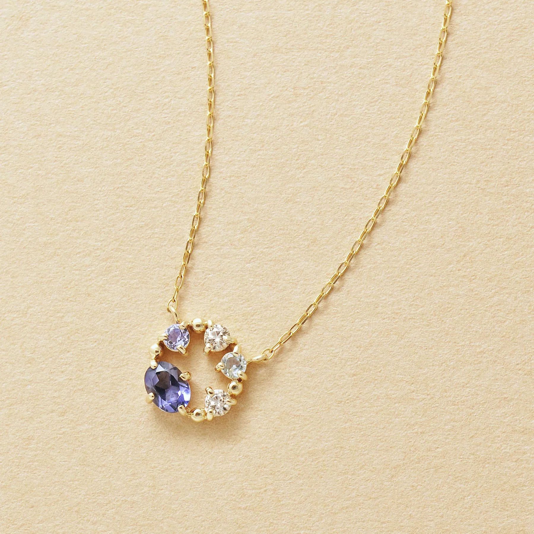 10K Blue Multicolor Circle Necklace (Yellow Gold)