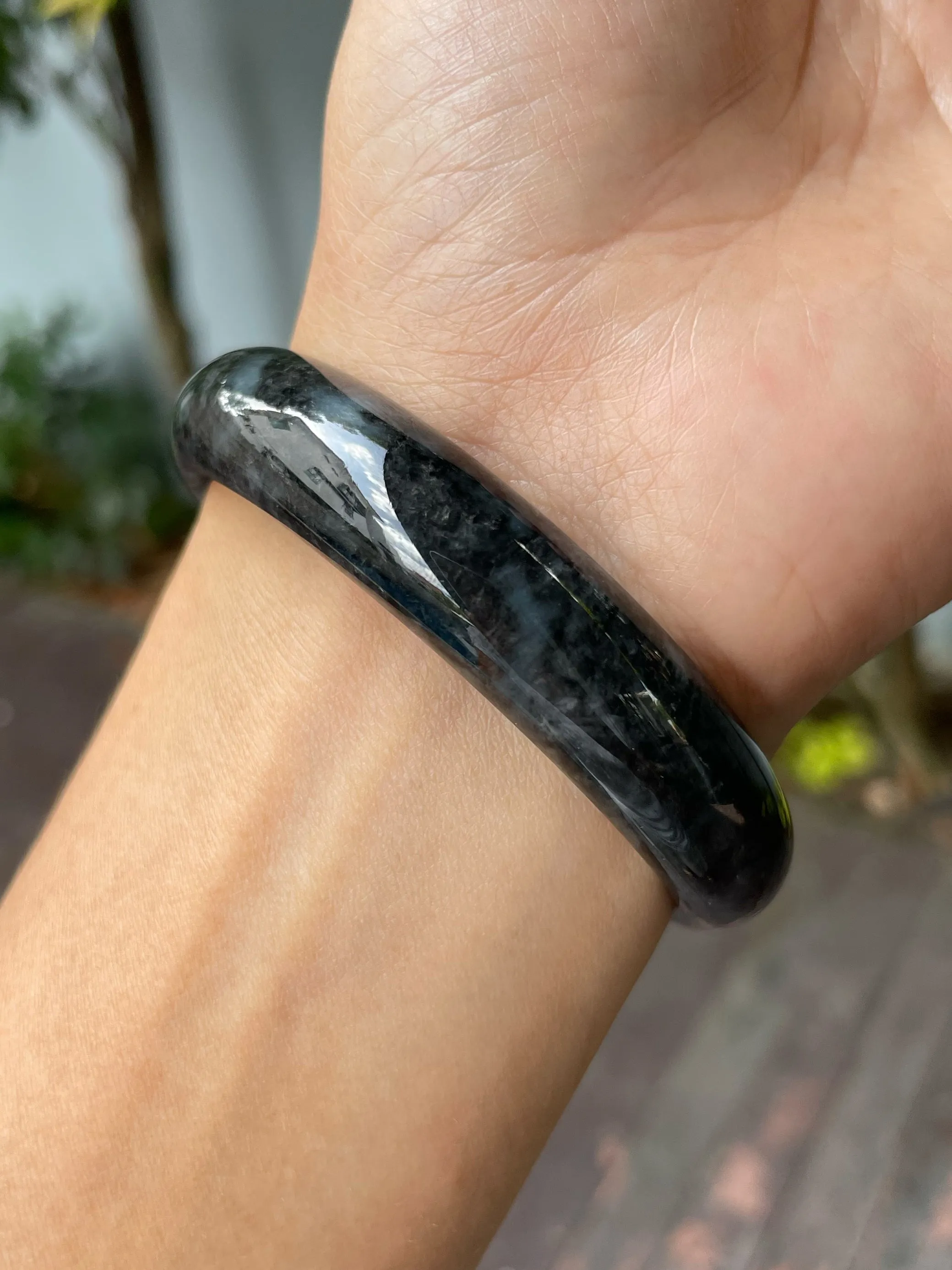 Black Jade Bangle | 58mm (NJBA041)