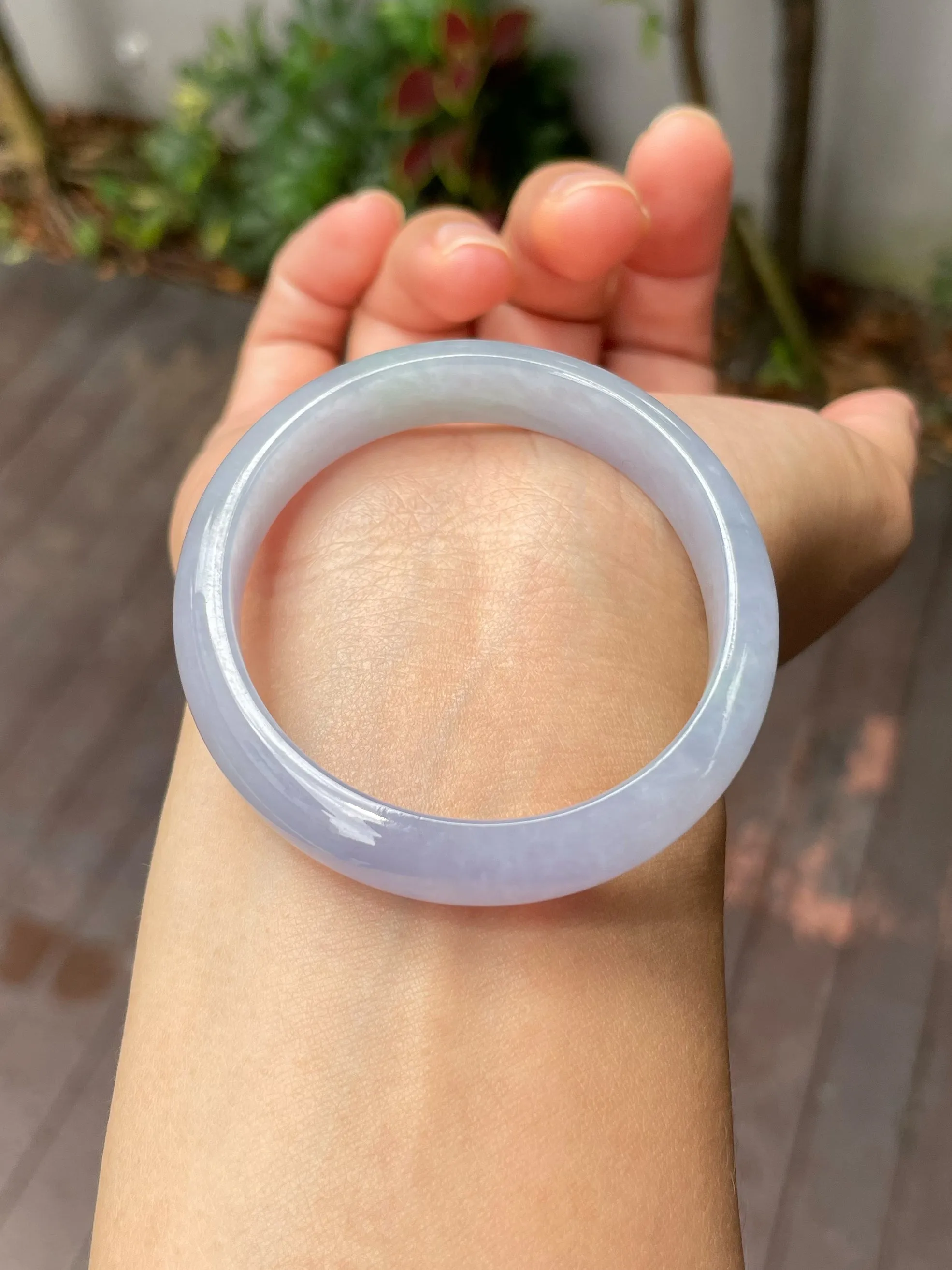 Lavender Jadeite Bangle | 51mm (NJBA011)