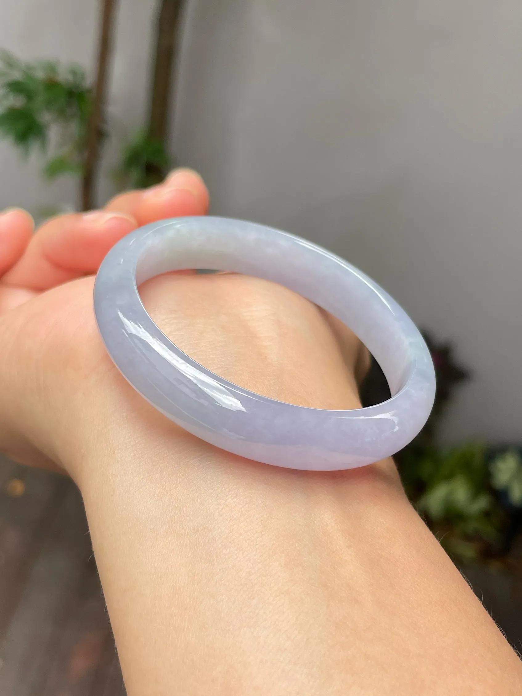 Lavender Jadeite Bangle | 51mm (NJBA011)