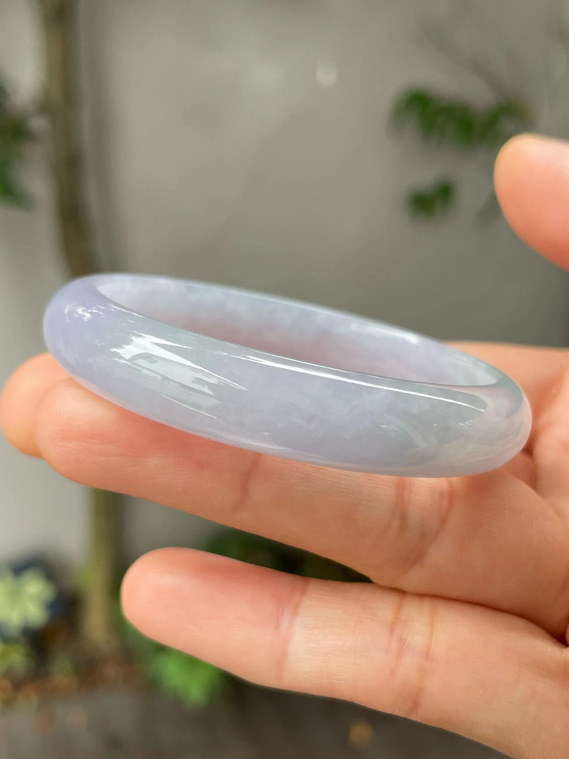 Lavender Jadeite Bangle | 51mm (NJBA011)