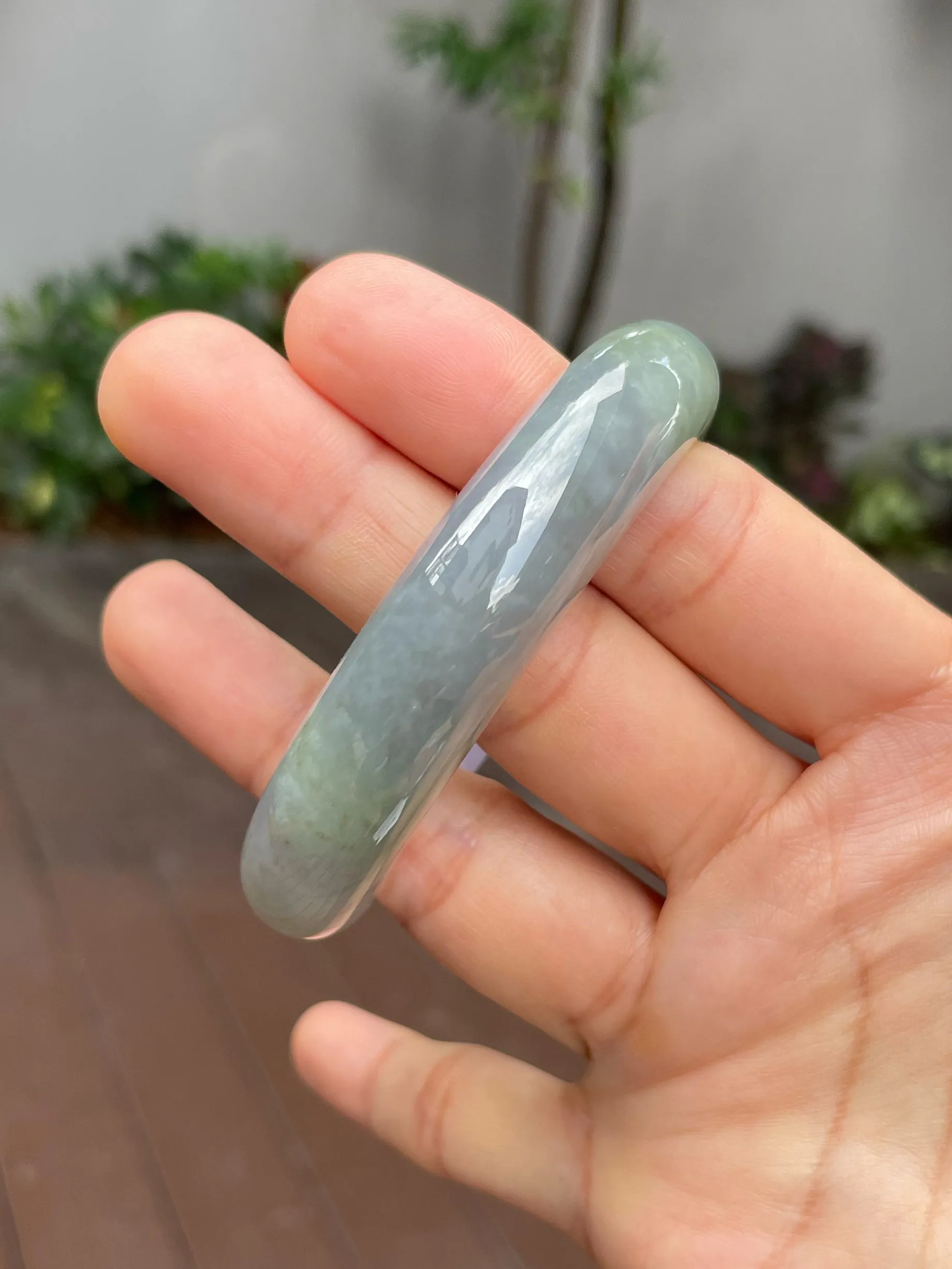 Lavender with Bluish Green Jade Bangle | 56mm (NJBA030)