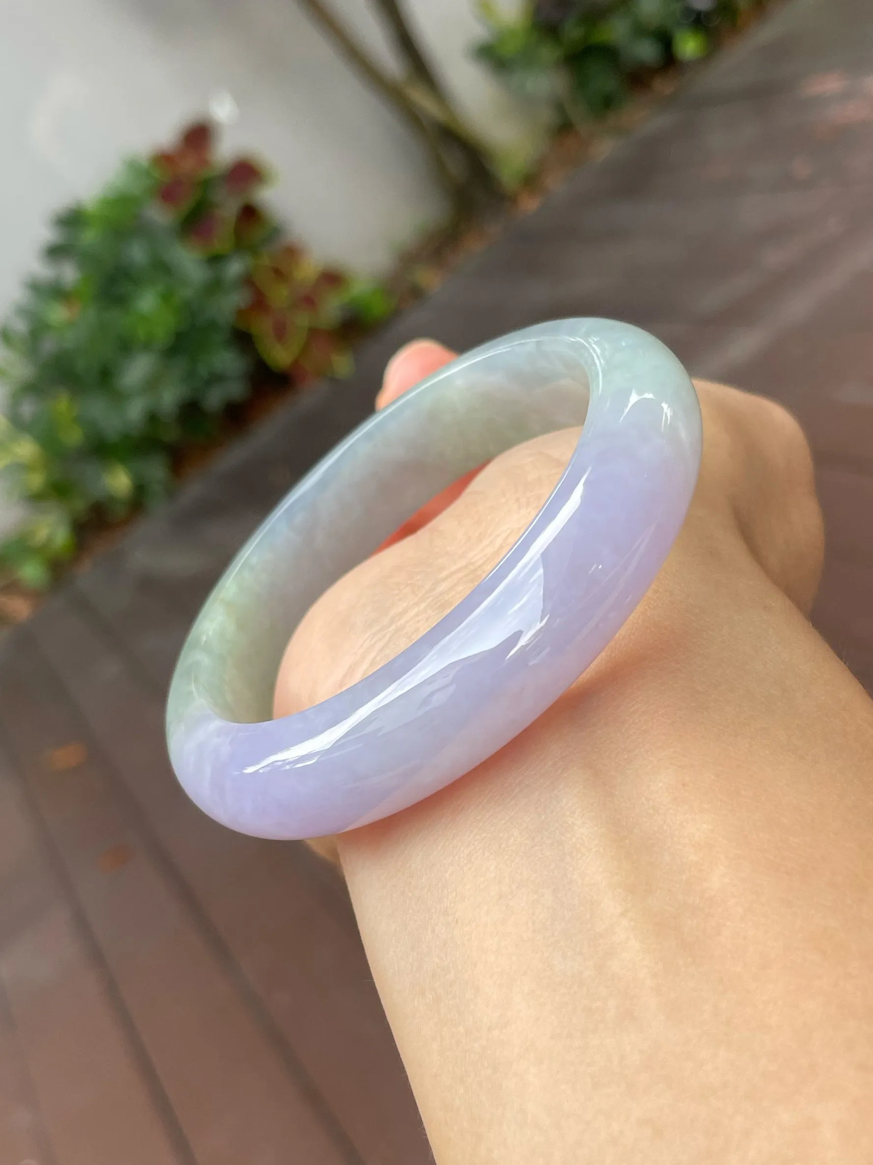 Lavender with Bluish Green Jade Bangle | 56mm (NJBA030)