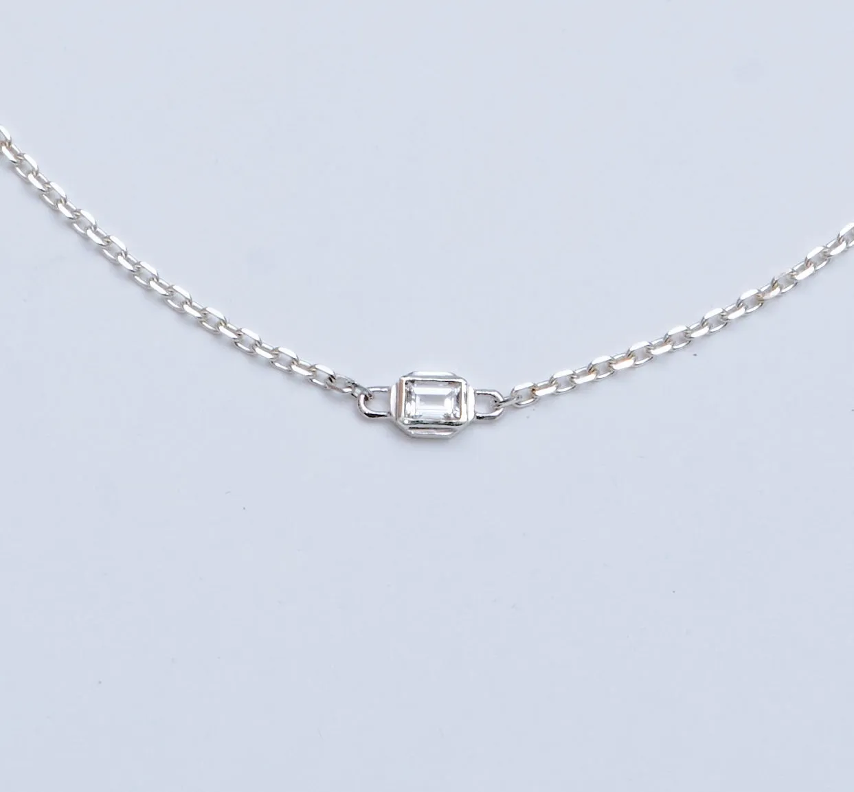 OX STONE THIN CHAIN NECKLACE
