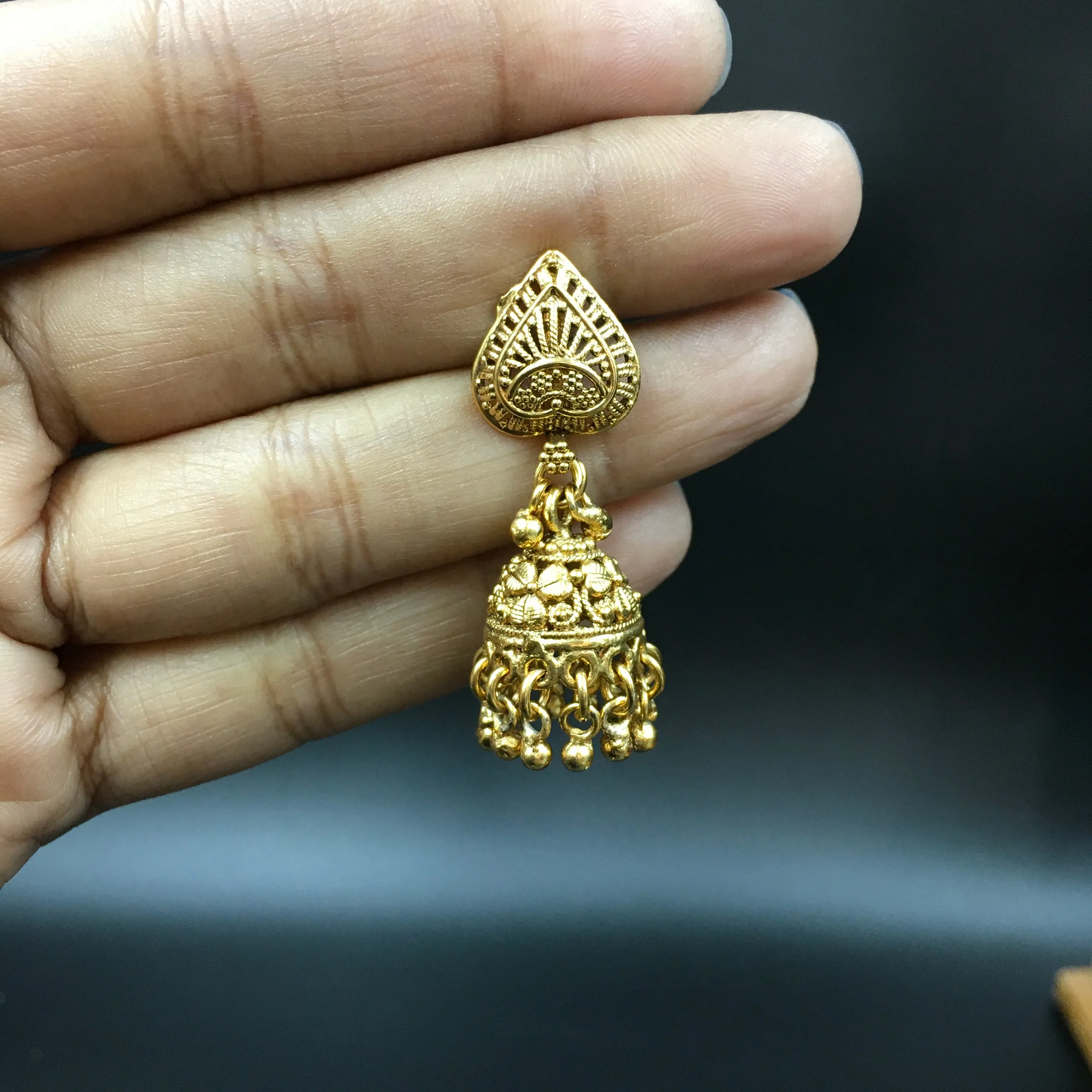 Round Neck Gold Look Necklace Set 3554