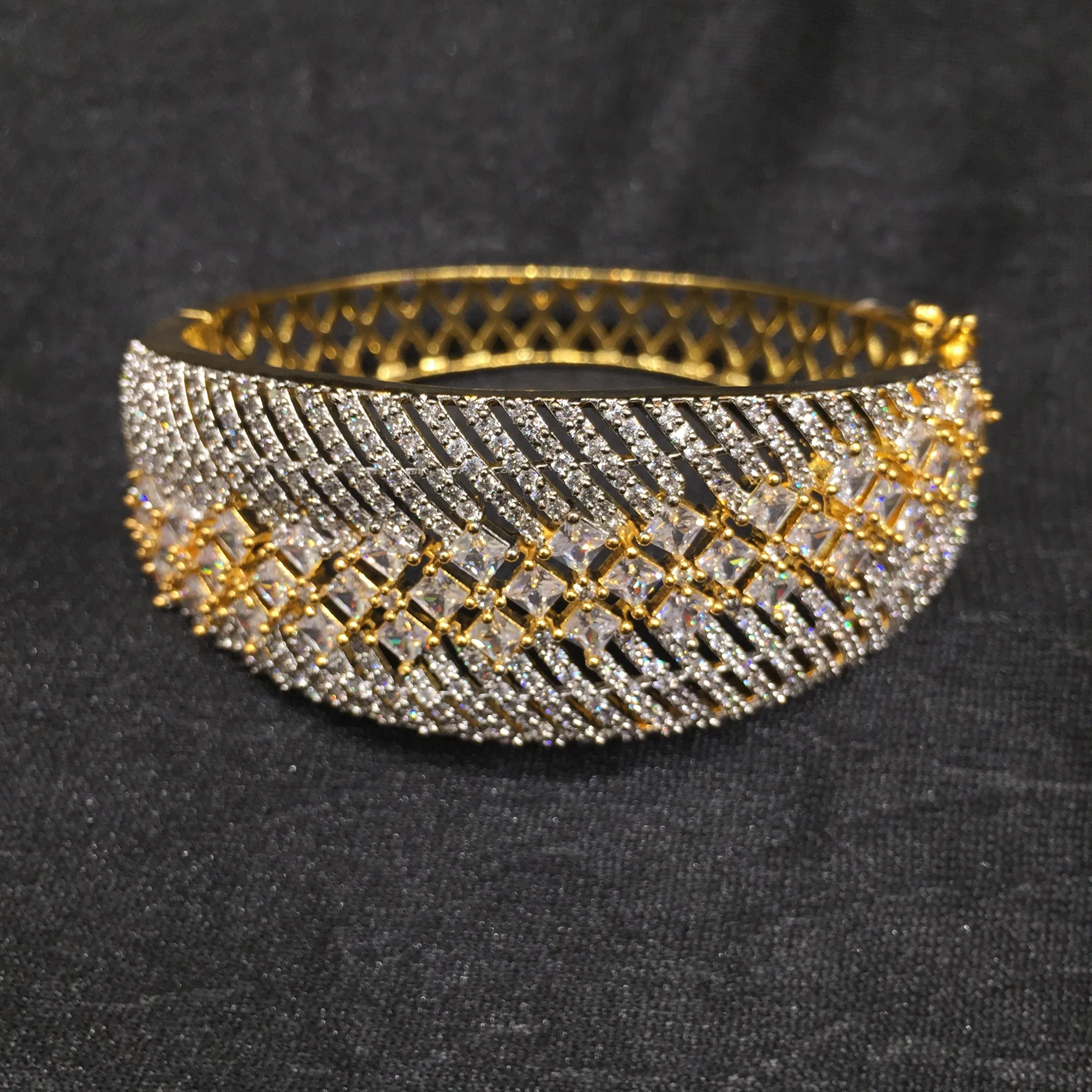 Silver Plated Zircon/AD Bracelet 7593-1142