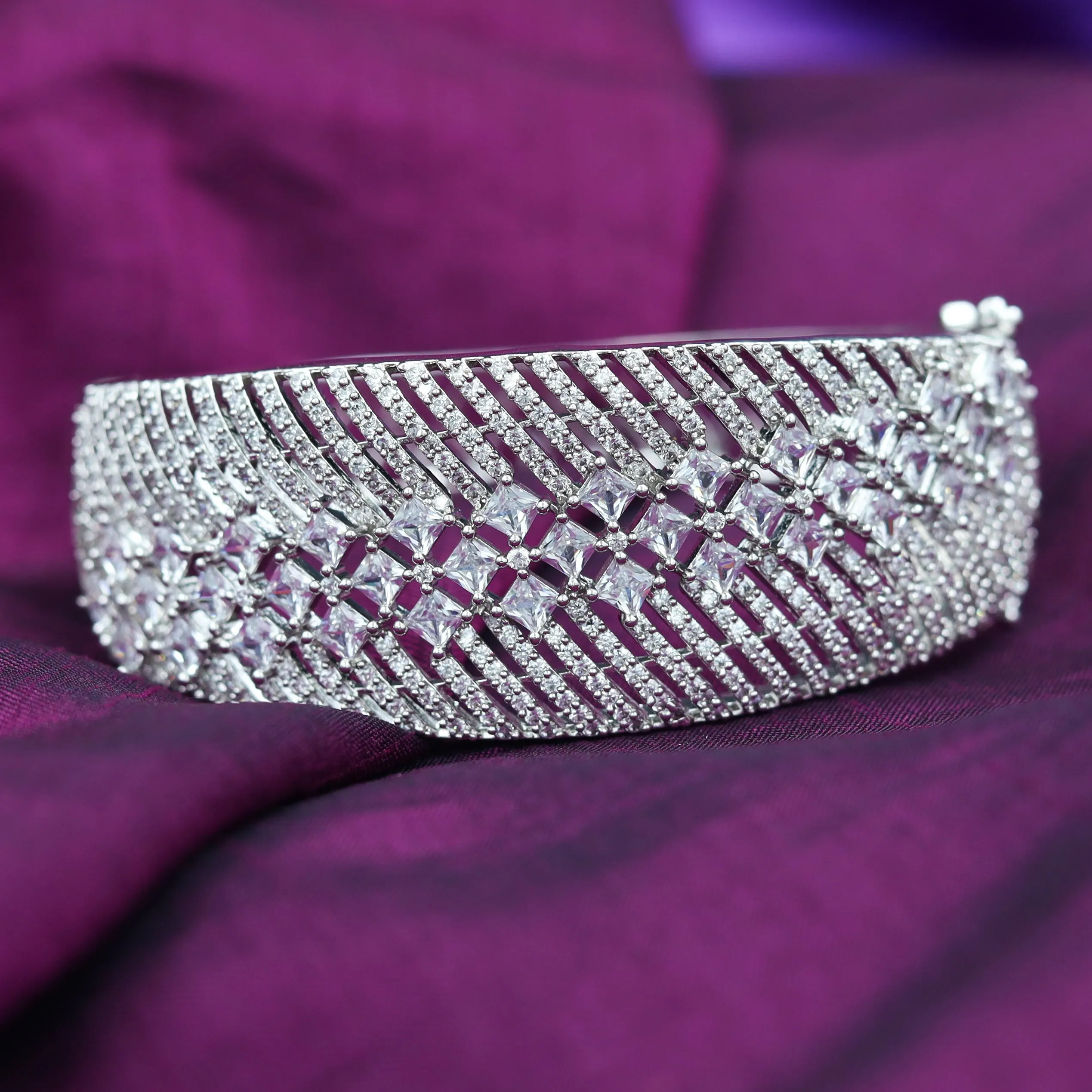 Silver Plated Zircon/AD Bracelet 7593-1142