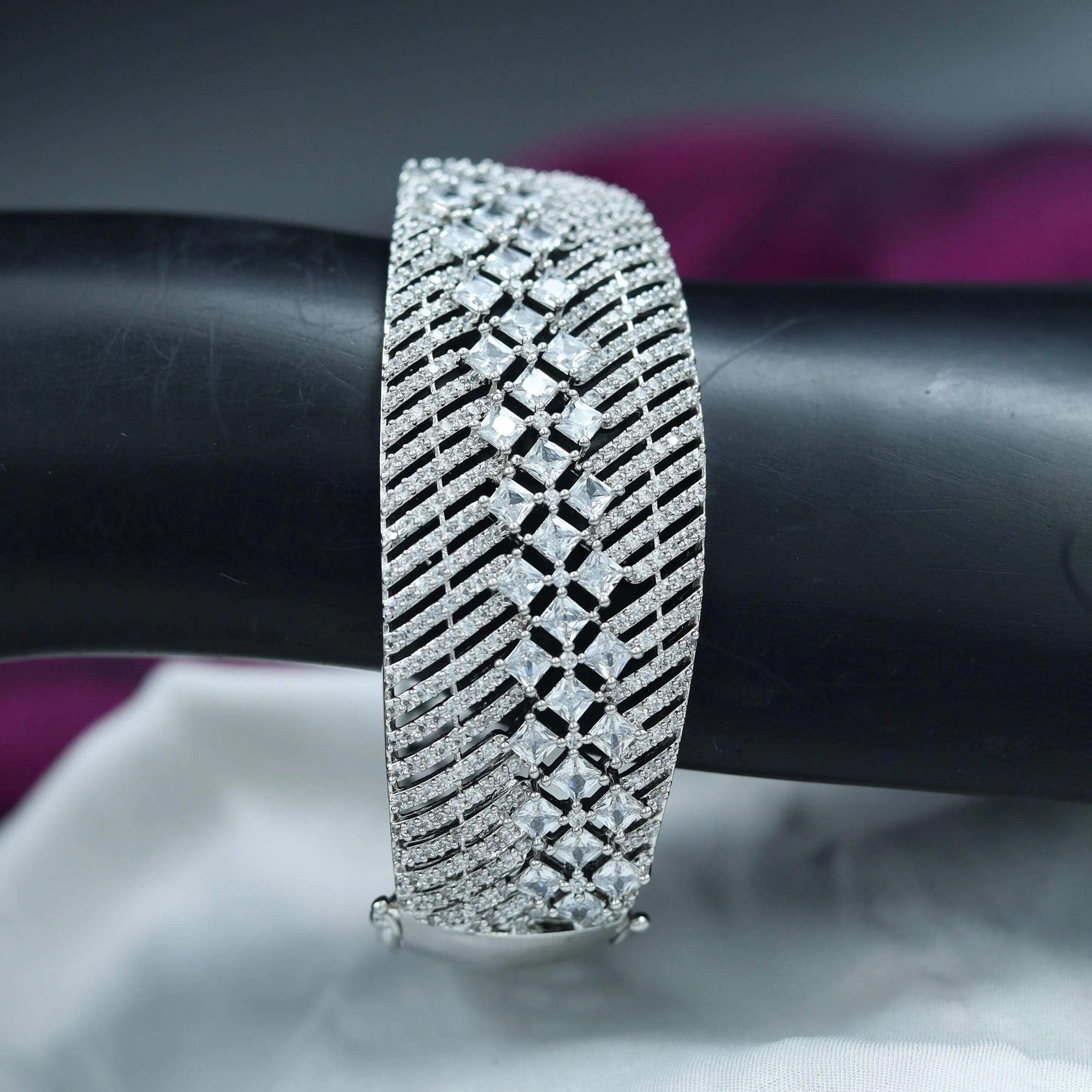 Silver Plated Zircon/AD Bracelet 7593-1142