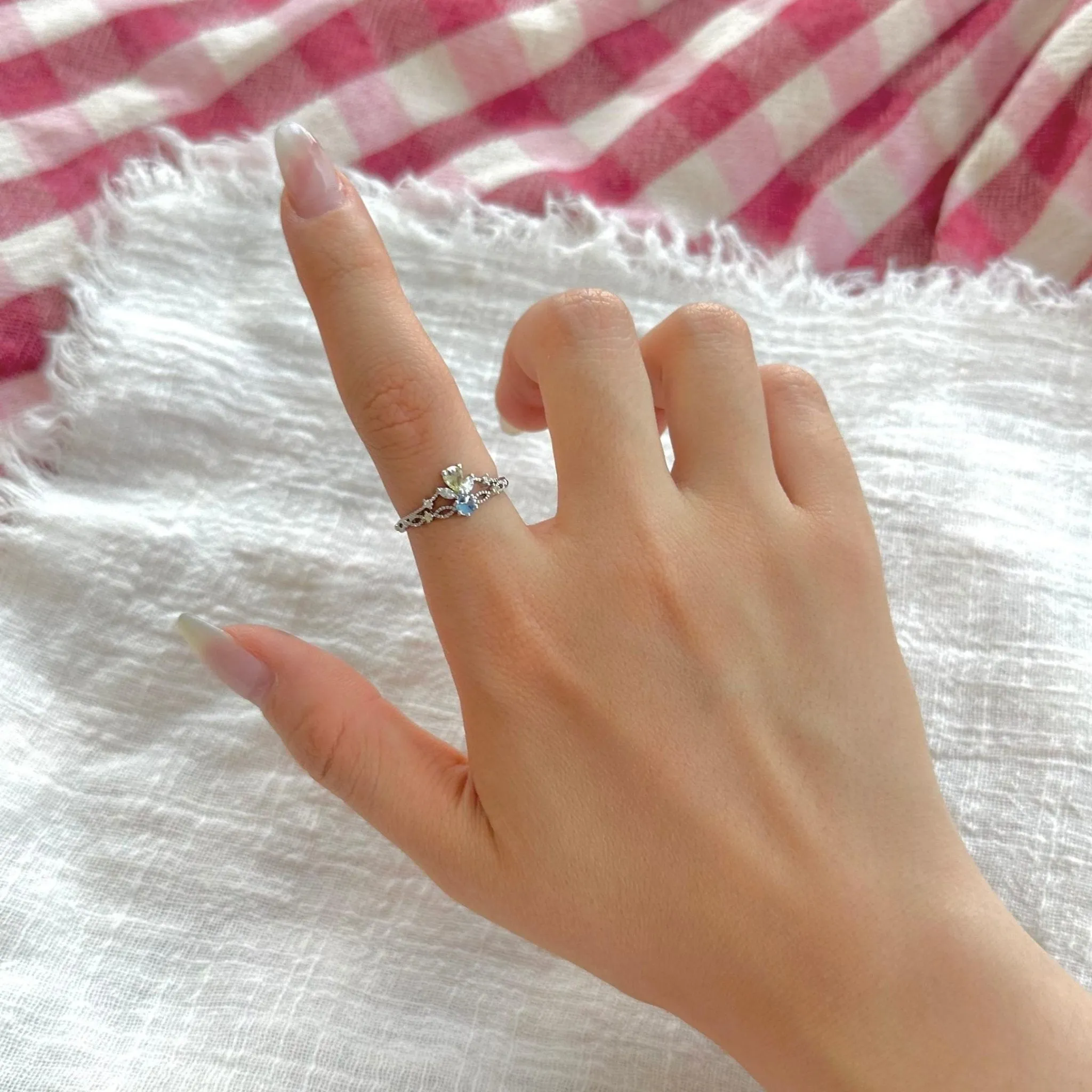 Tiara Ring - Ellie